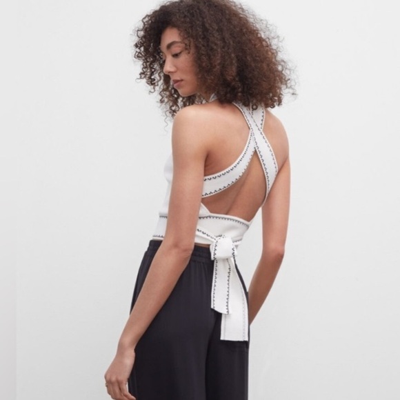 Club Monaco Raeni Stretchy NWT Halter Top Knit Wide Straps Chandails White Pink - Picture 14 of 15